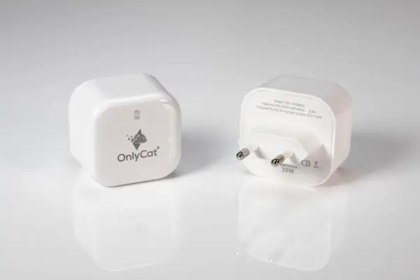 OnlyCat Netzadapter – Bild 4